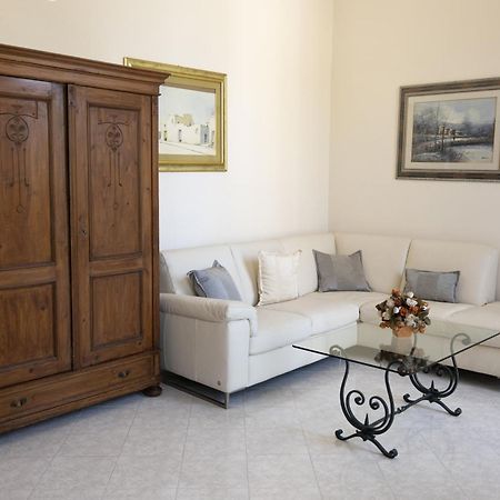 Apartamento Via Paisiello Lecce Exterior foto