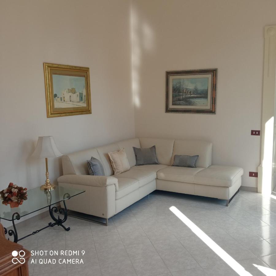 Apartamento Via Paisiello Lecce Exterior foto